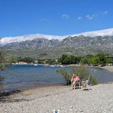 아파트 In Starigrad-paklenica 6772b 셀리네